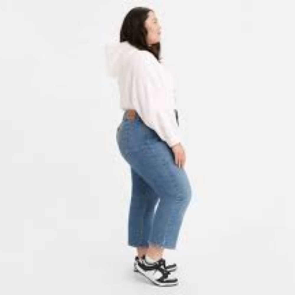 Levi's Wedgie Straight Fit A09770003 Button Fly Jeans NWT - Picture 3 of 14